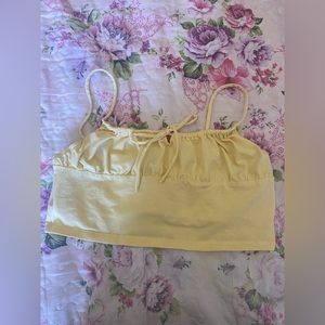 Sky and sparrow cropped yellow shirt *XXL*